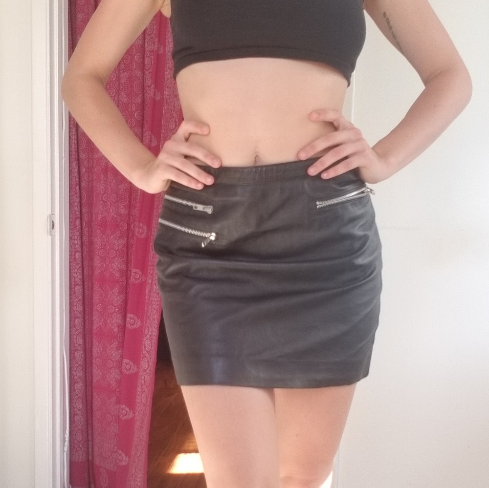 Leather Mini Skirt w/ zipper detail